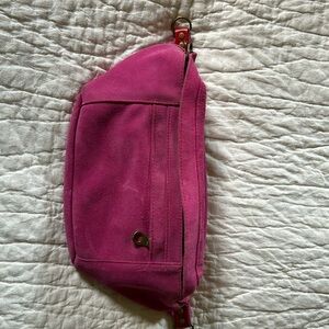 Parker Thatch Cross your heart sling